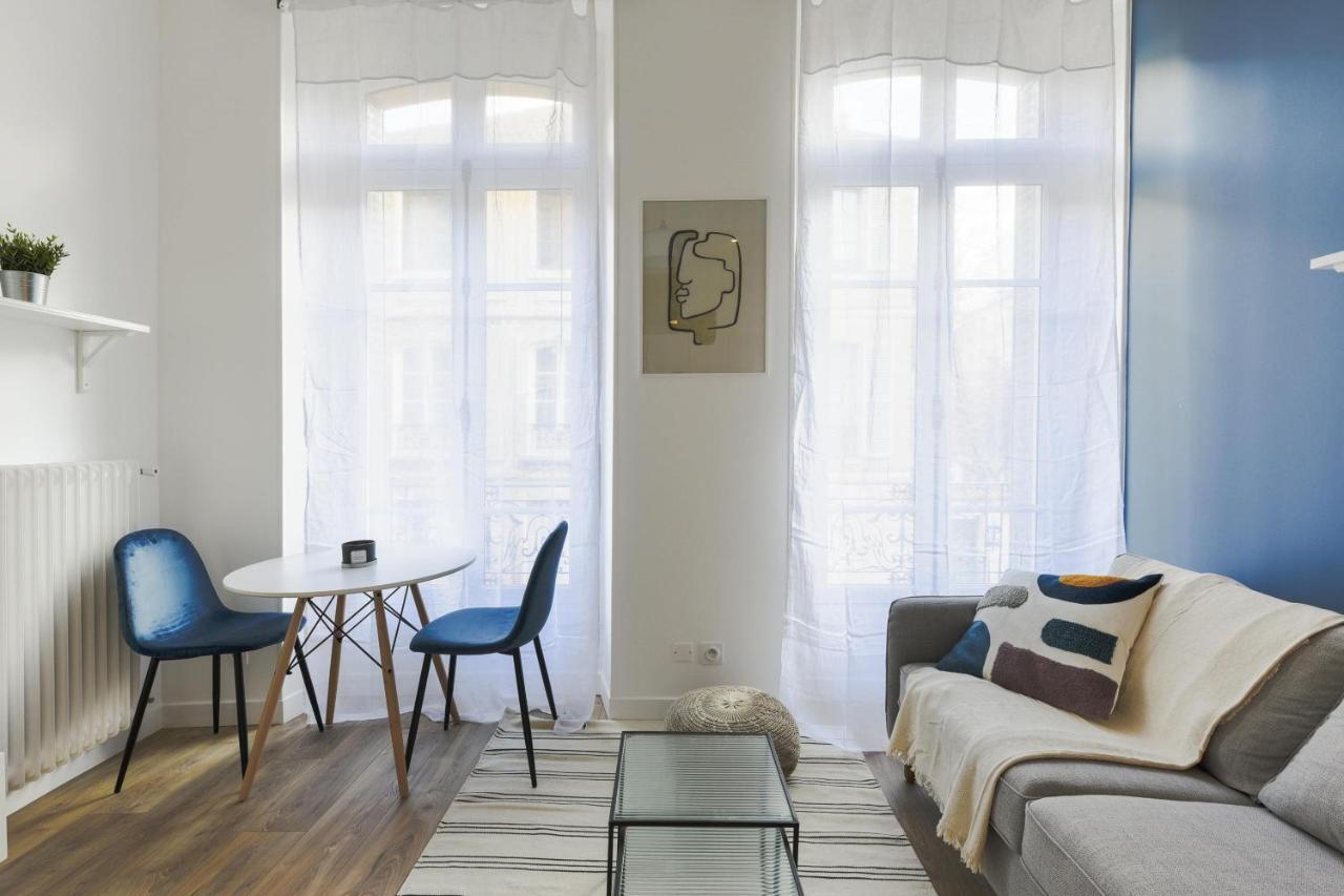 La suite du Roi - Affaires ou Loisir Versailles Extérieur photo